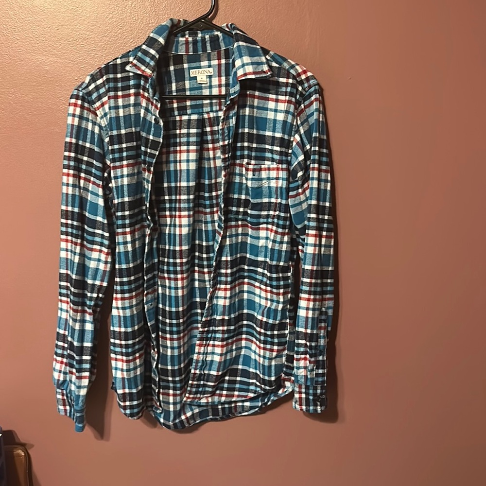 Merona women’s small flannel. Lightly worn.